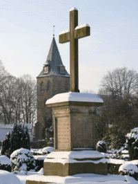 Kreuz auf dem Friedhof
